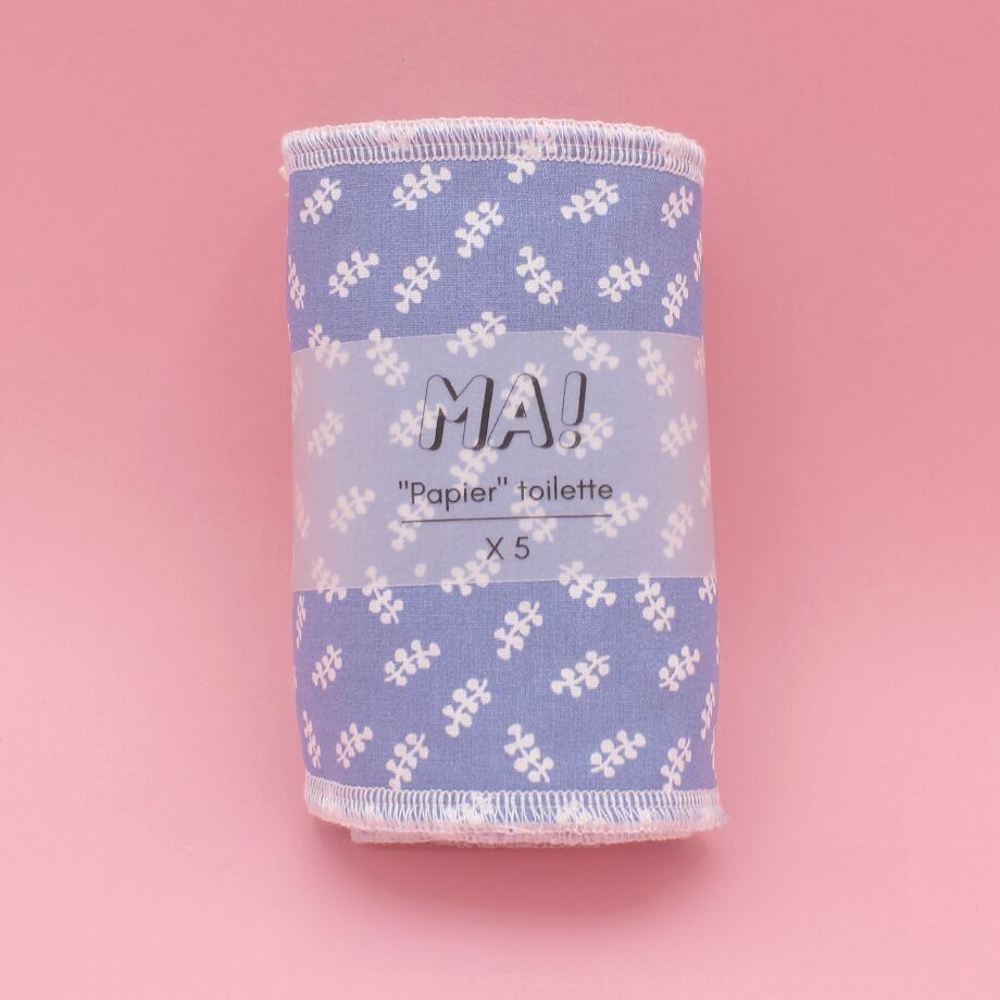 5 feuilles de "papier" toilette