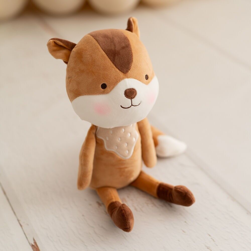 Braune Eichhörnchen-Stoffpuppe