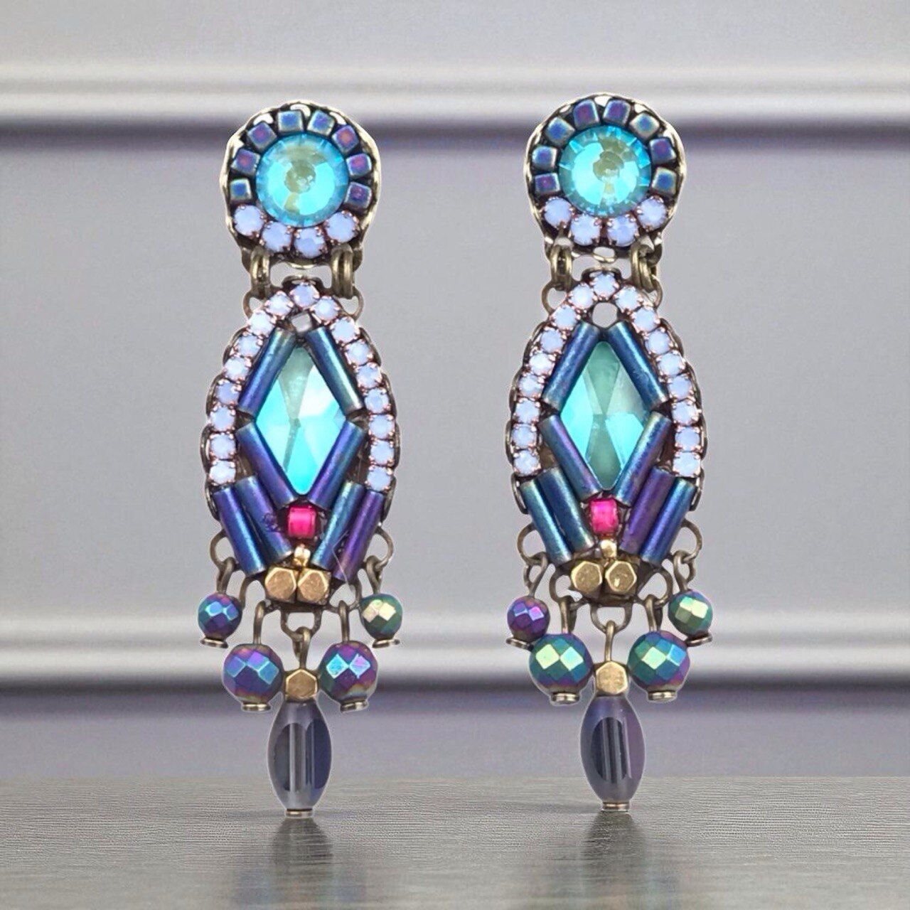 orecchini in cristallo di zaffiro