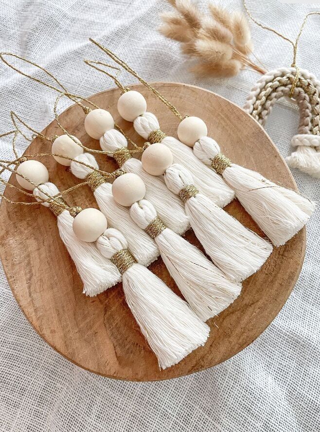 Pompons décoratifs - Ornement sapin de Noël