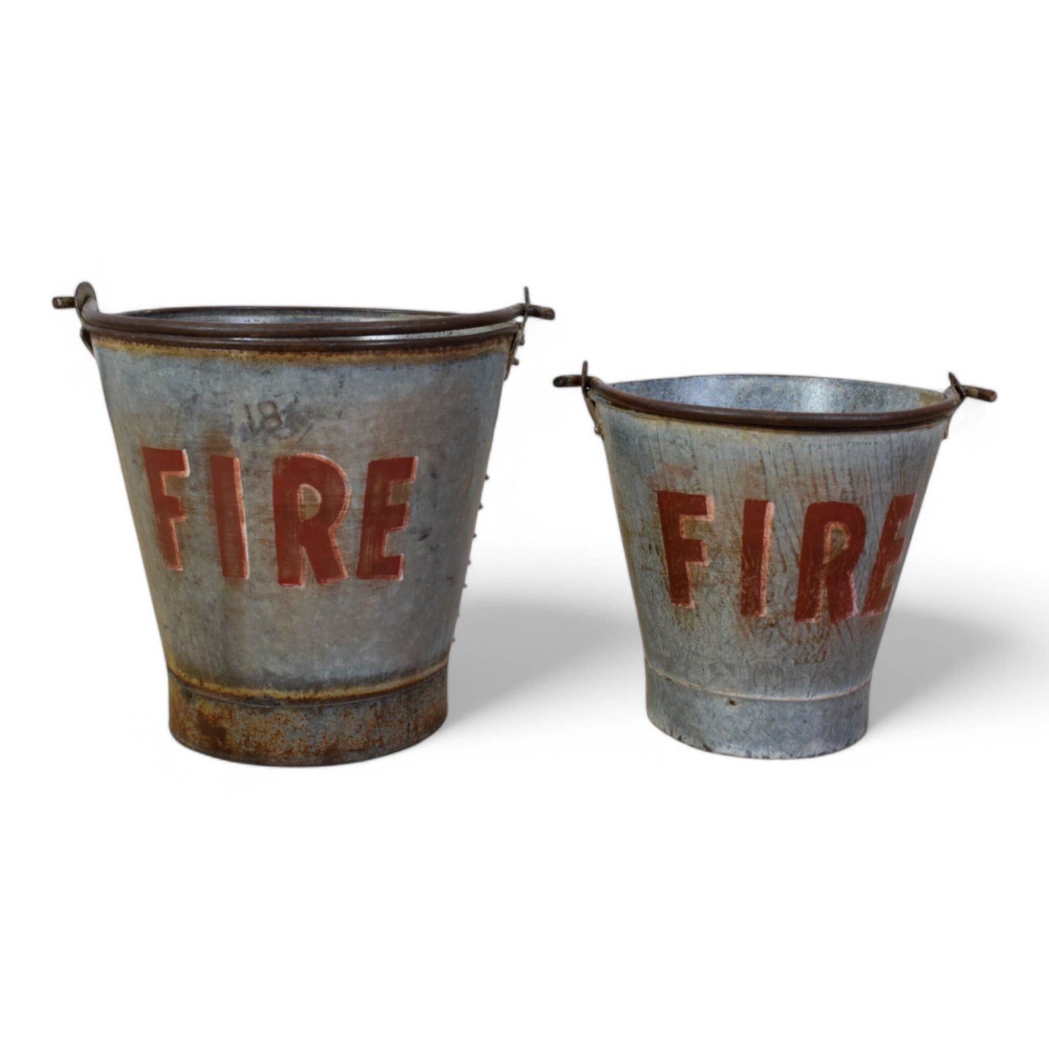 MILL-1161/5 Cubo metálico para incendios C49-C51