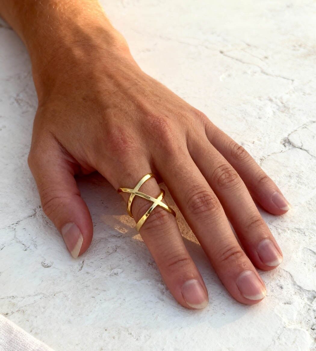 Bague croisée dorée Asteri | Bijoux faits main en France