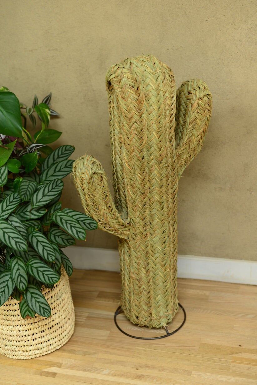 Cactus decorativo de hoja de palma tejido a mano – 80 cm | Decoración artesanal marroquí natural