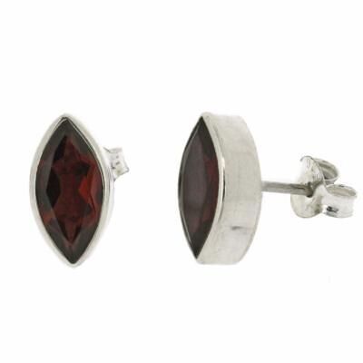 Pendientes de botón de marquesa facetada de granate con caja