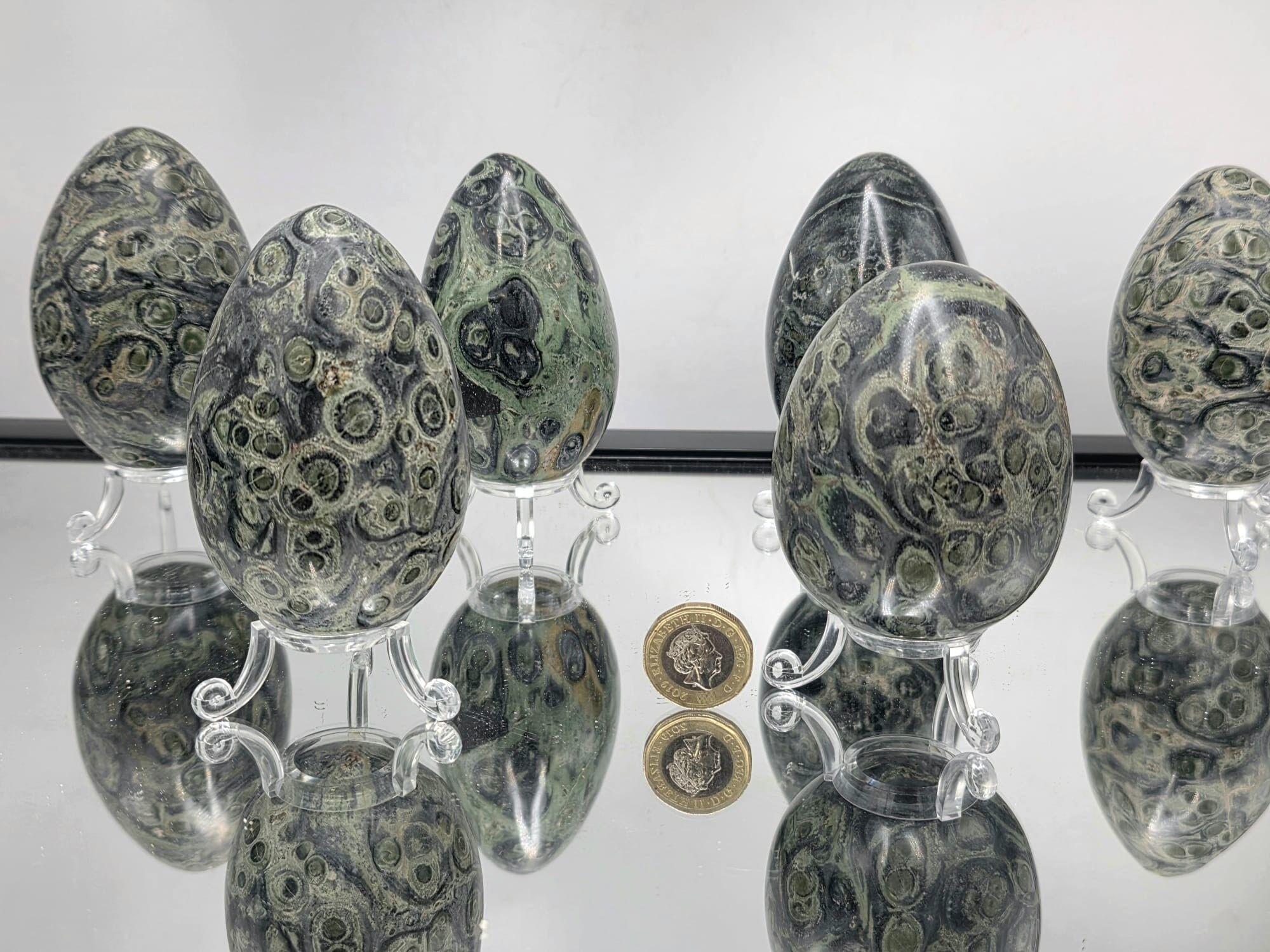 Grandi uova di diaspro Kambaba