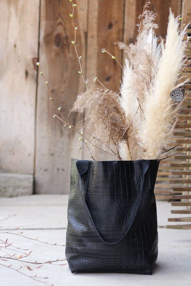 Borsa shopper in pelle fatta a mano - Marie - Stile minimalista nero coccodrillo
