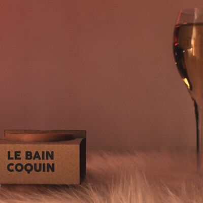 Le Bain Coquin (natural and organic soap exfoliating with apricot kernel oil)