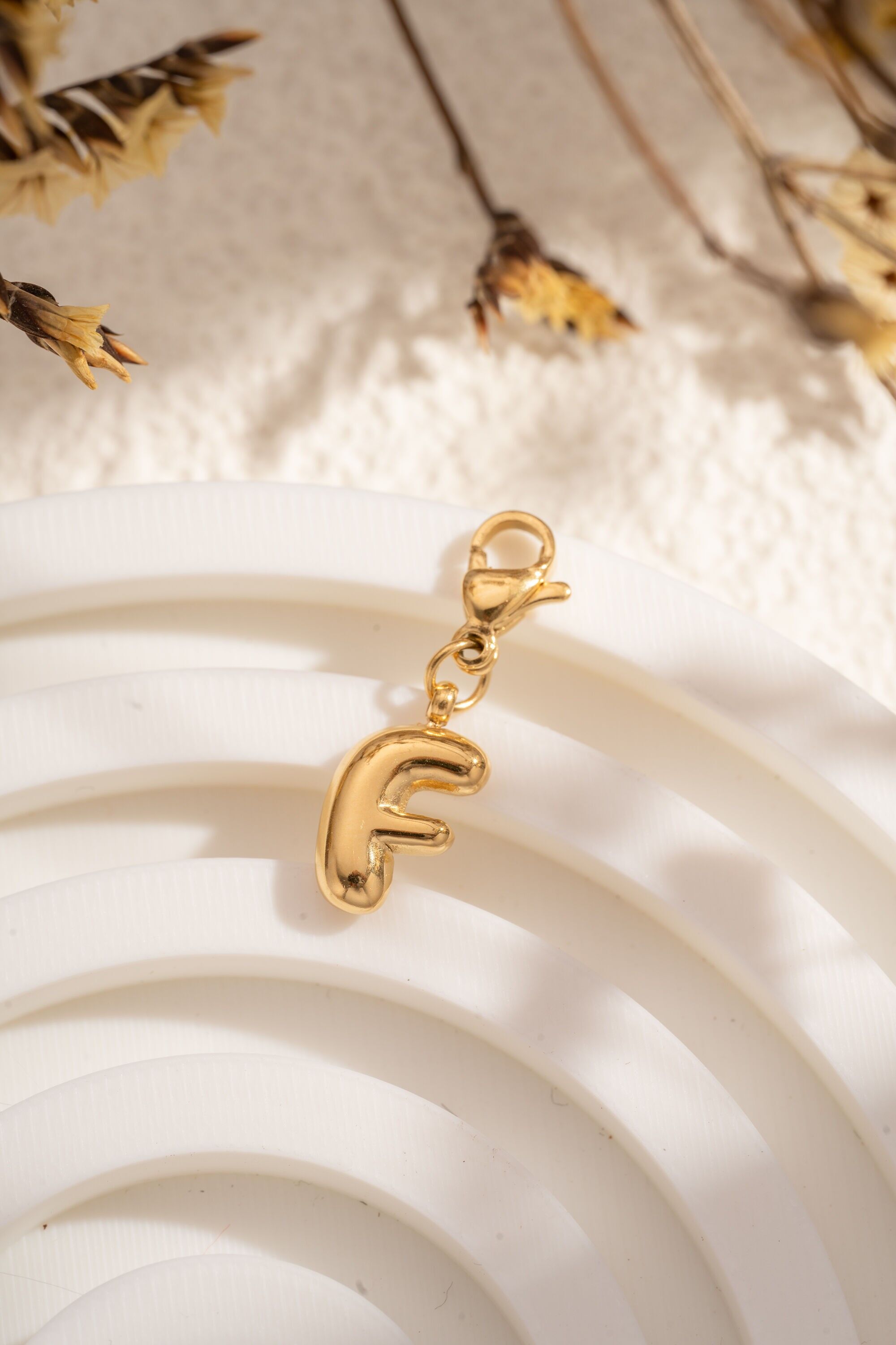 Pendentif lettre F alphabet acier inoxydable personnalisable