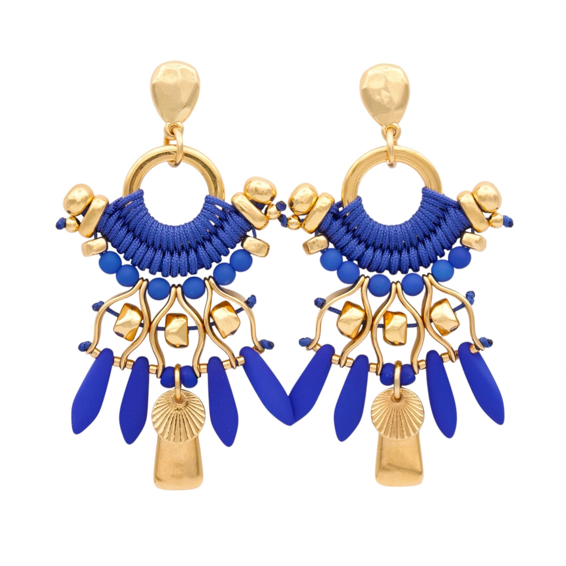 Orecchini in oro ispirati a Frida CARTAMA con perline blu reale