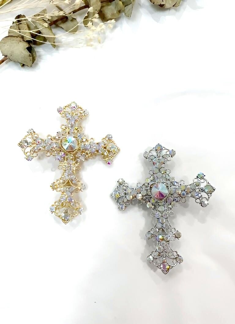 Spilla a croce barocca