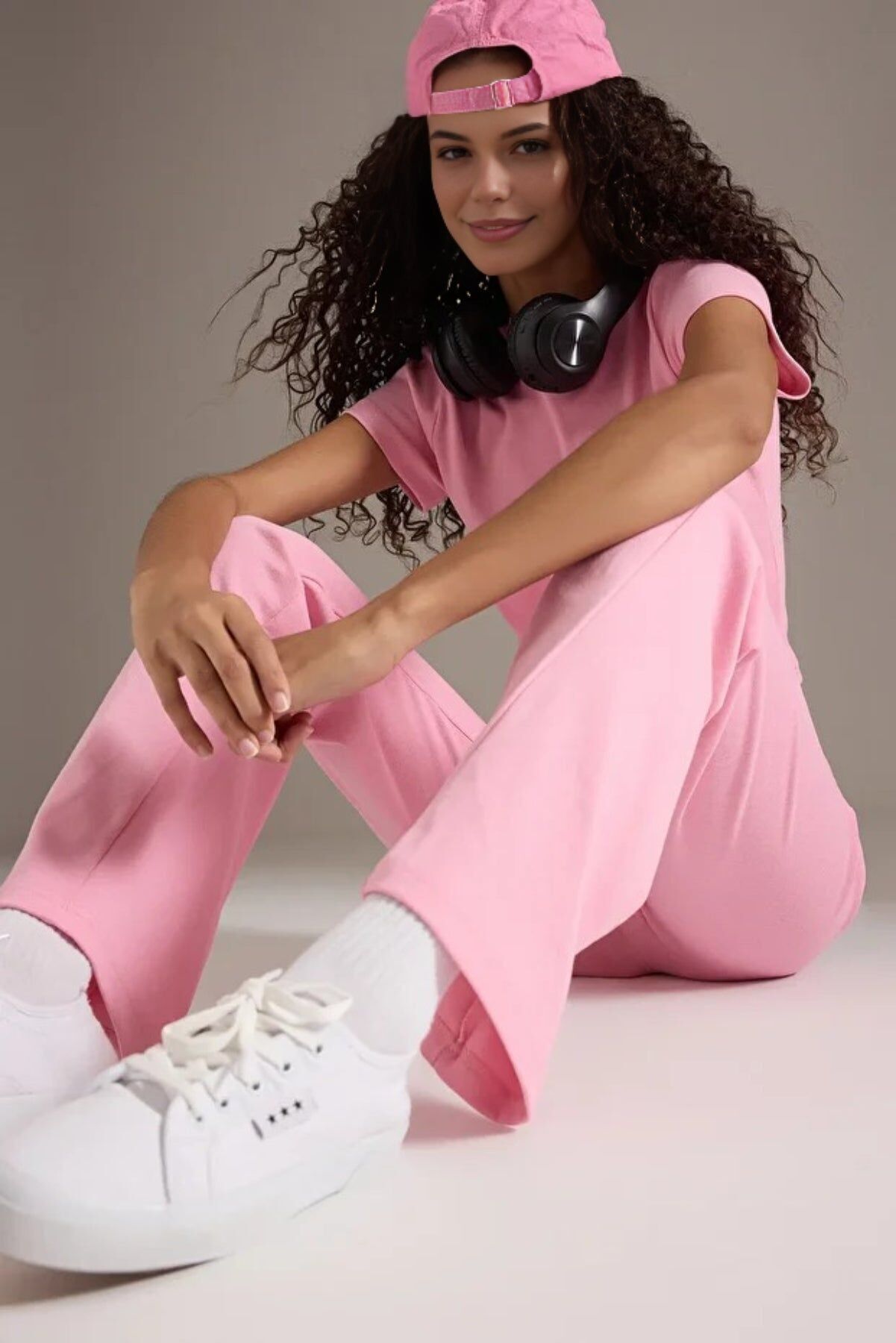 Ensemble 2 pièces haut ajusté et pantalon en tissu extensible