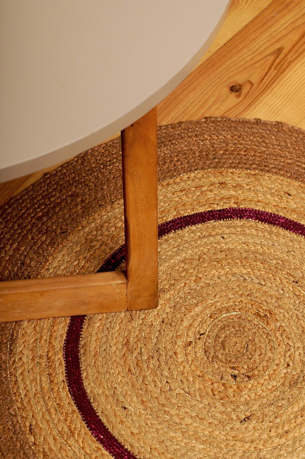 Tappeto in iuta color prugna