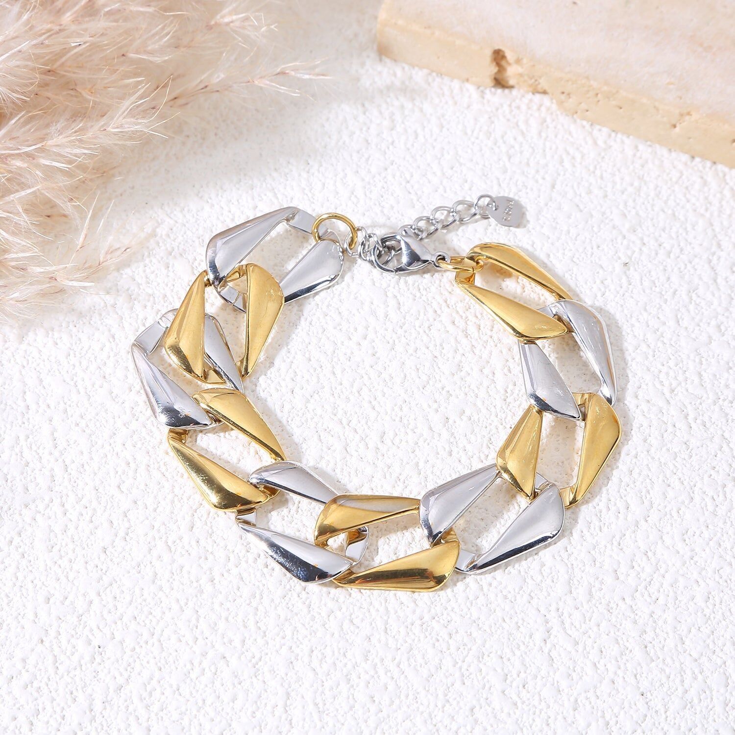 Bracciale grande a catena geometrica bicolore in oro e argento