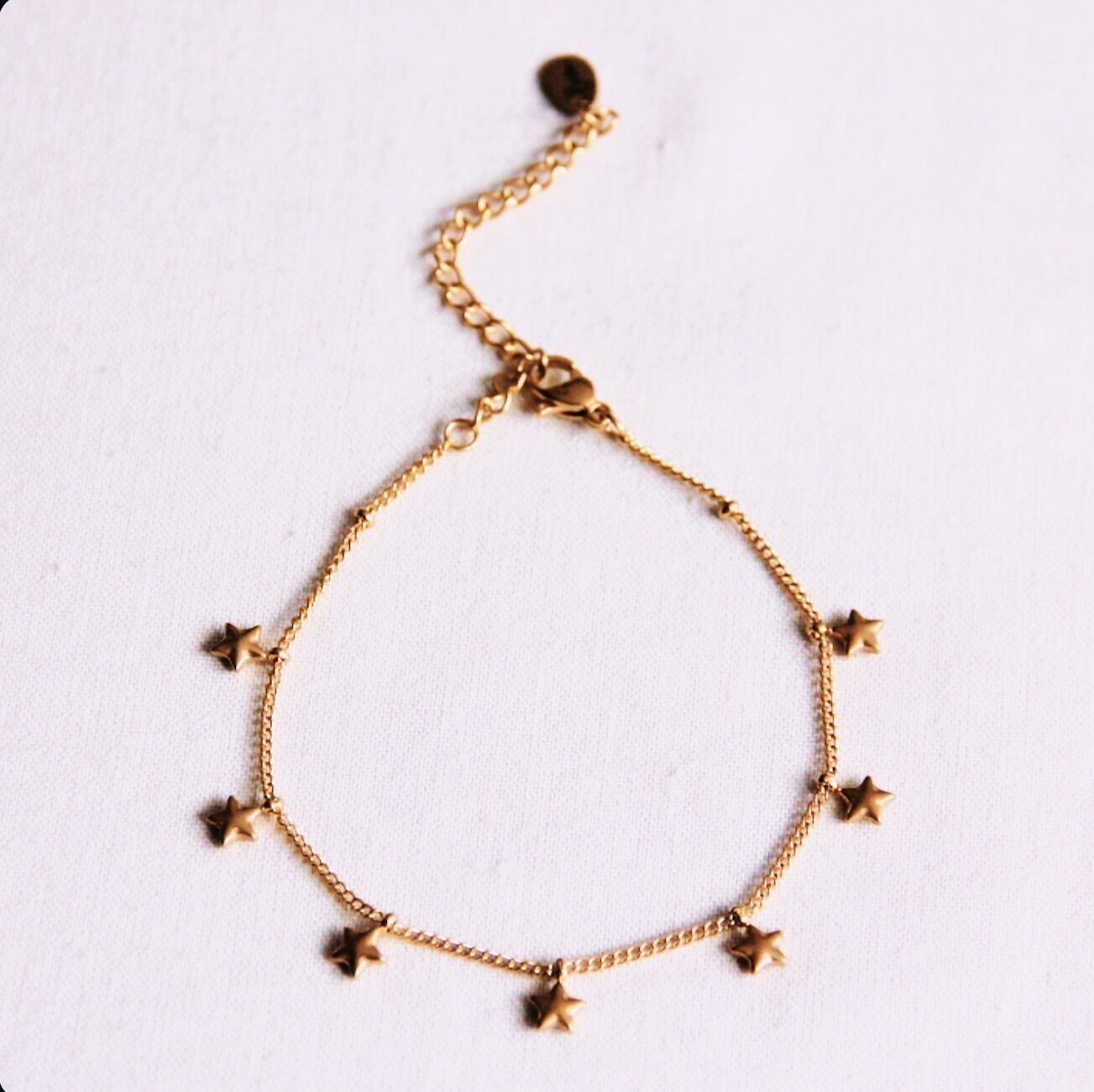 Pulsera con mini estrellas