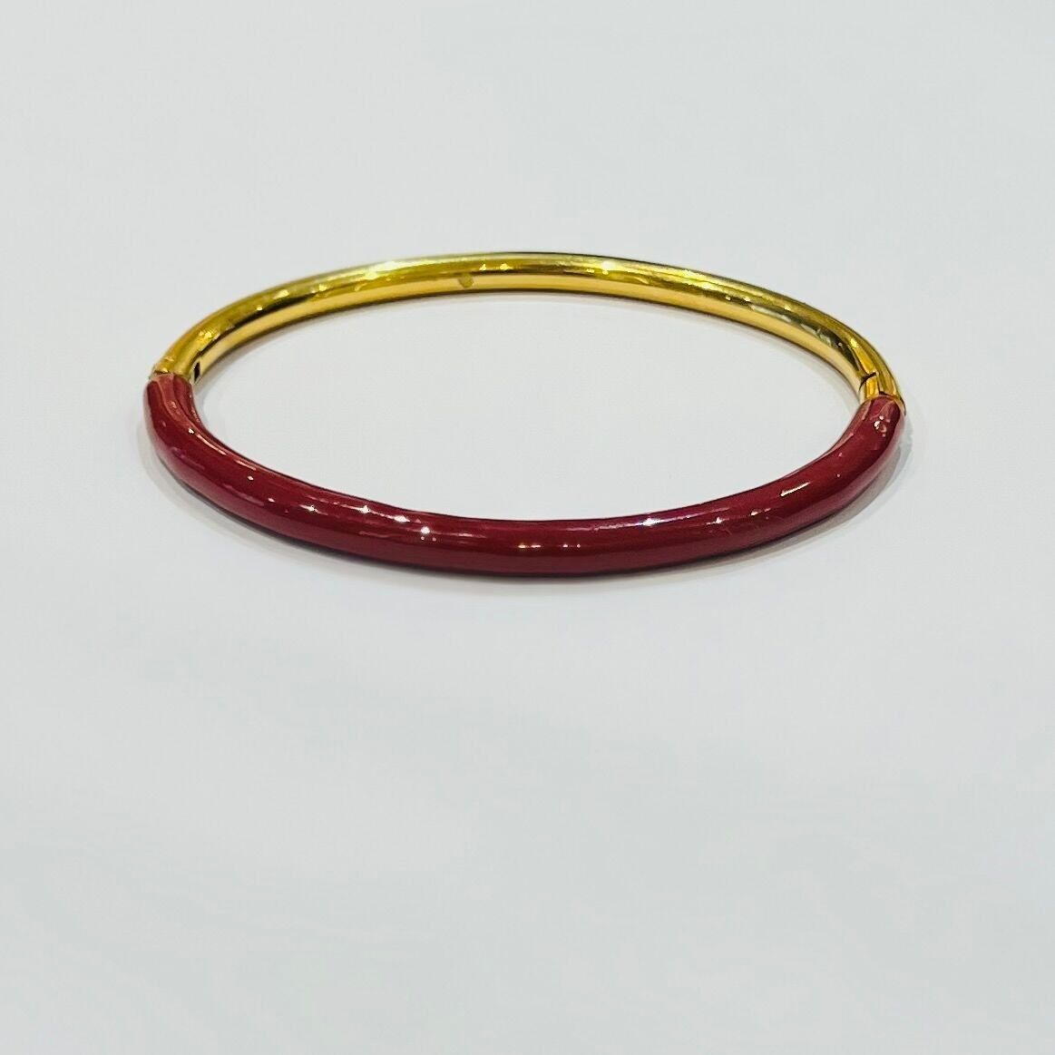 Bracciale rigido bicolore in acciaio placcato oro e smalto colorato