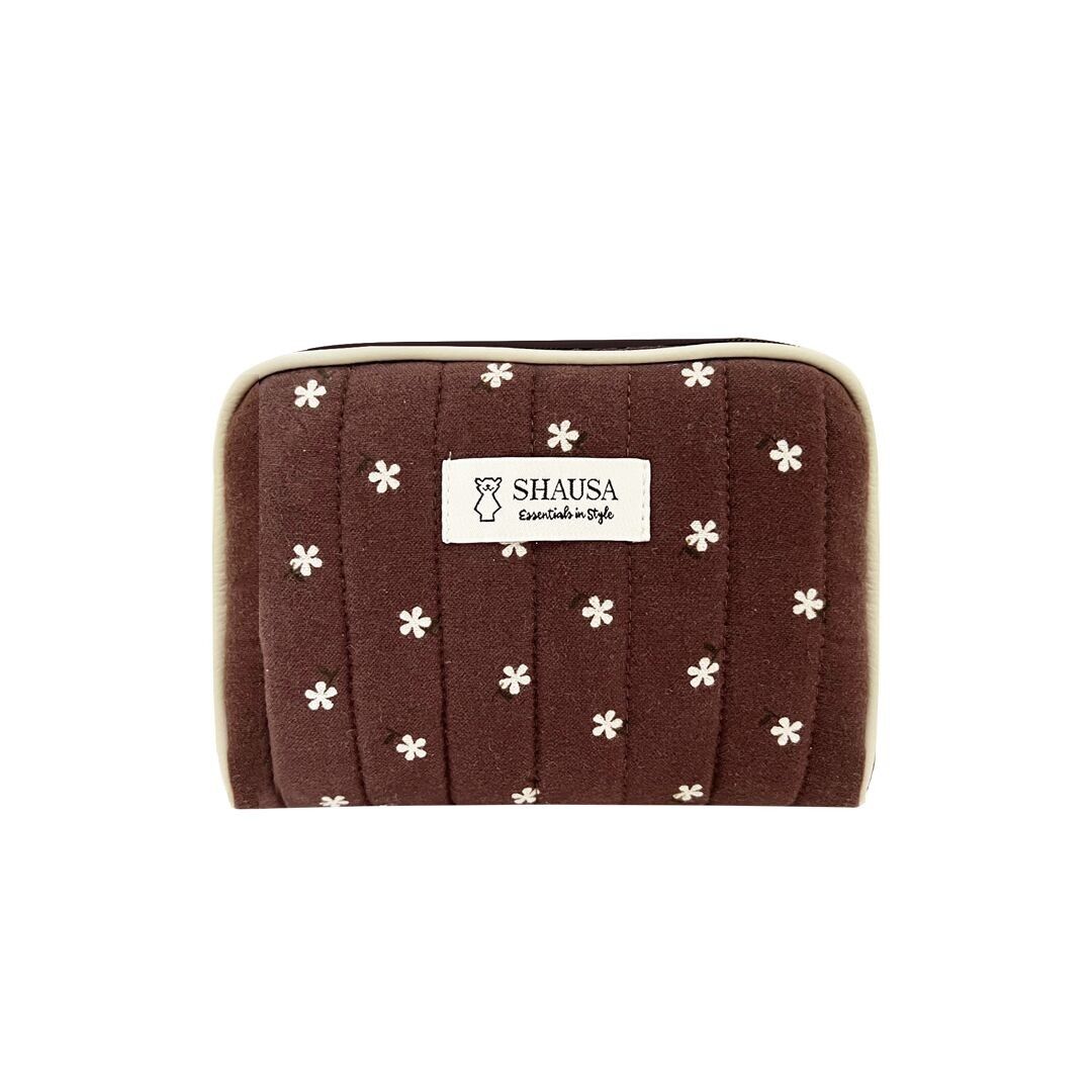 Small toiletry bag, brown padded polyester