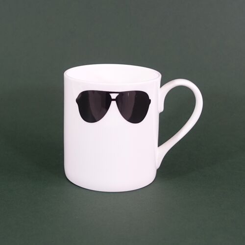 Lennon spectacles mug