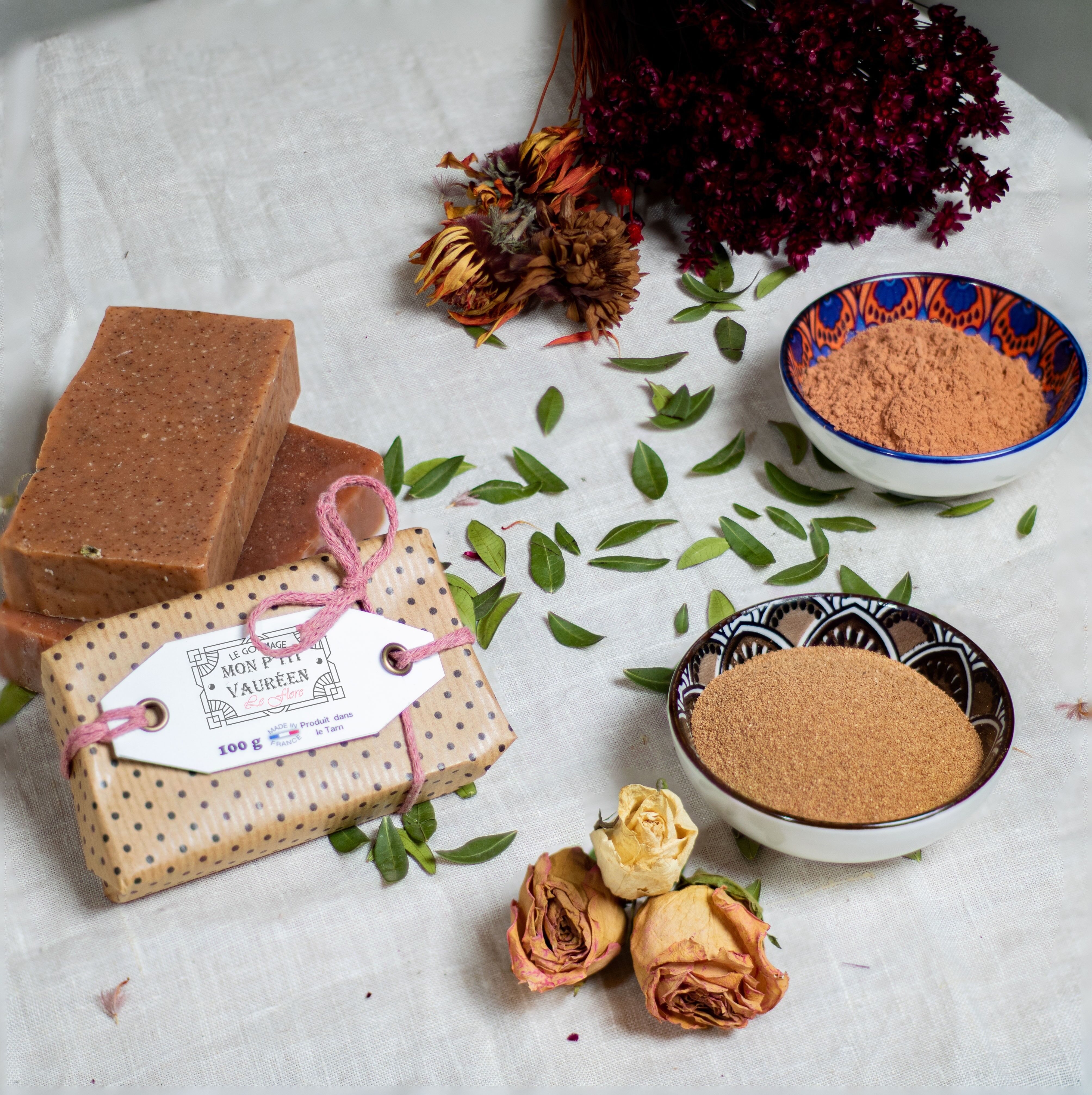 Le Flore, savon exfoliant beurre de karité/argile rouge