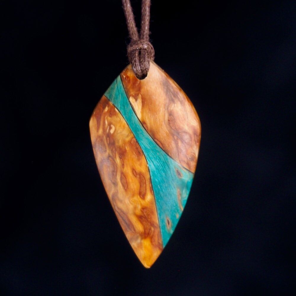 Talisman-Anhänger 1 - Stabilisiertes Birkenholz Beige und Türkis