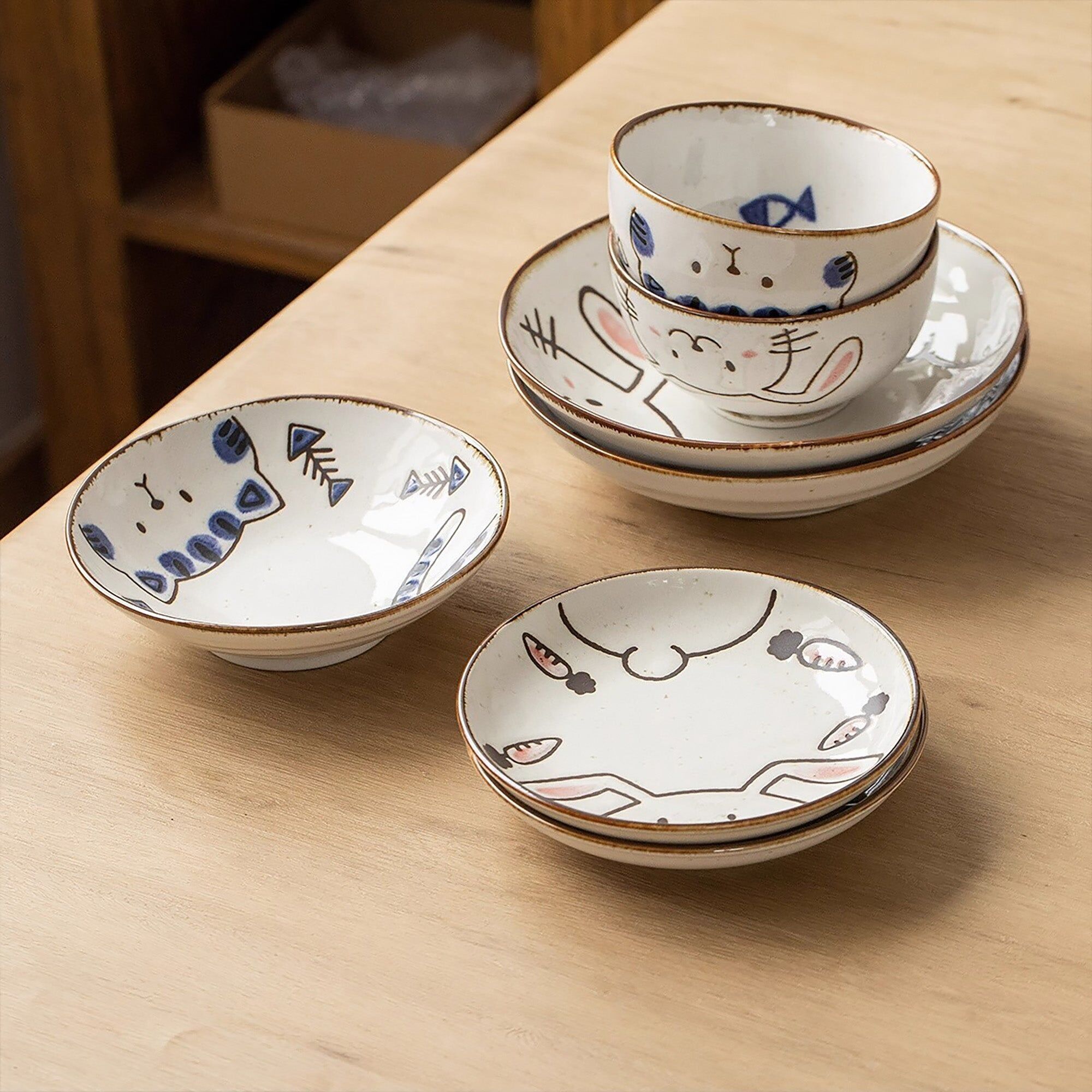 Vaisselle Mino-yaki avec mignon motif chat et lapin