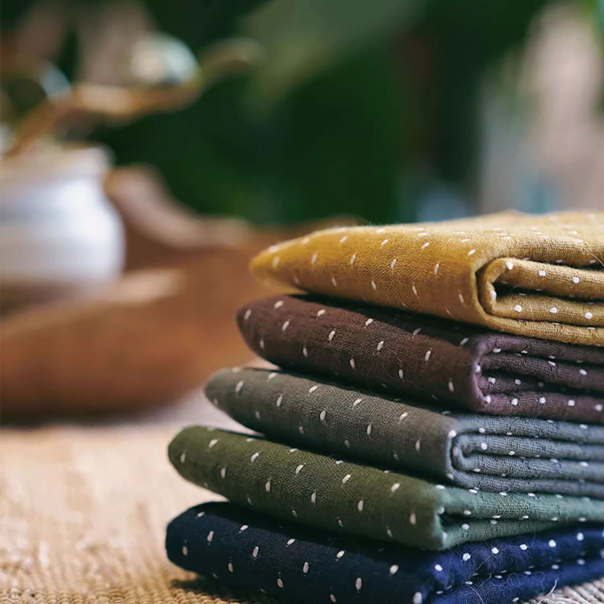 Linen and cotton tea towel with Japanese style embroidery