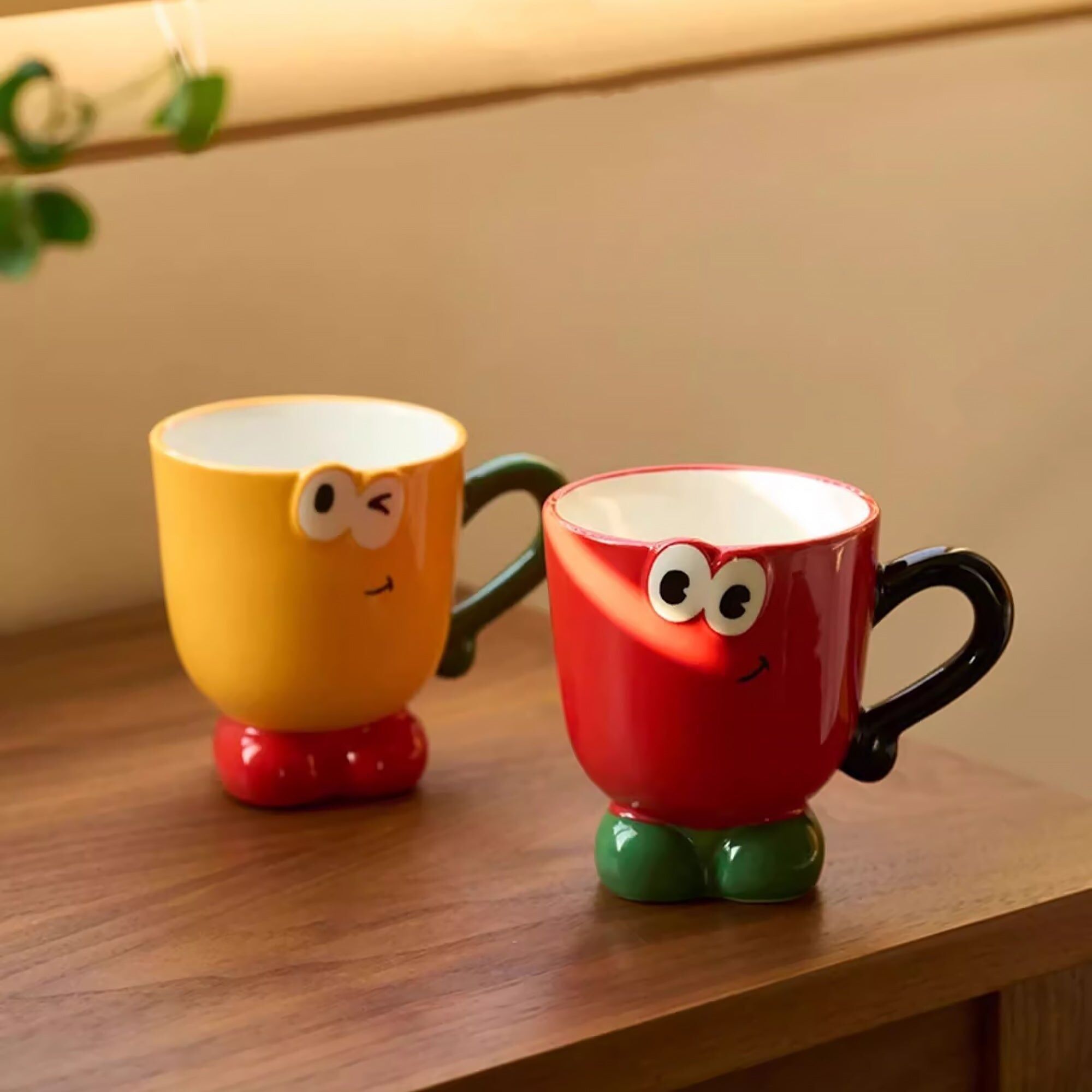 Tazza in ceramica in stile fata