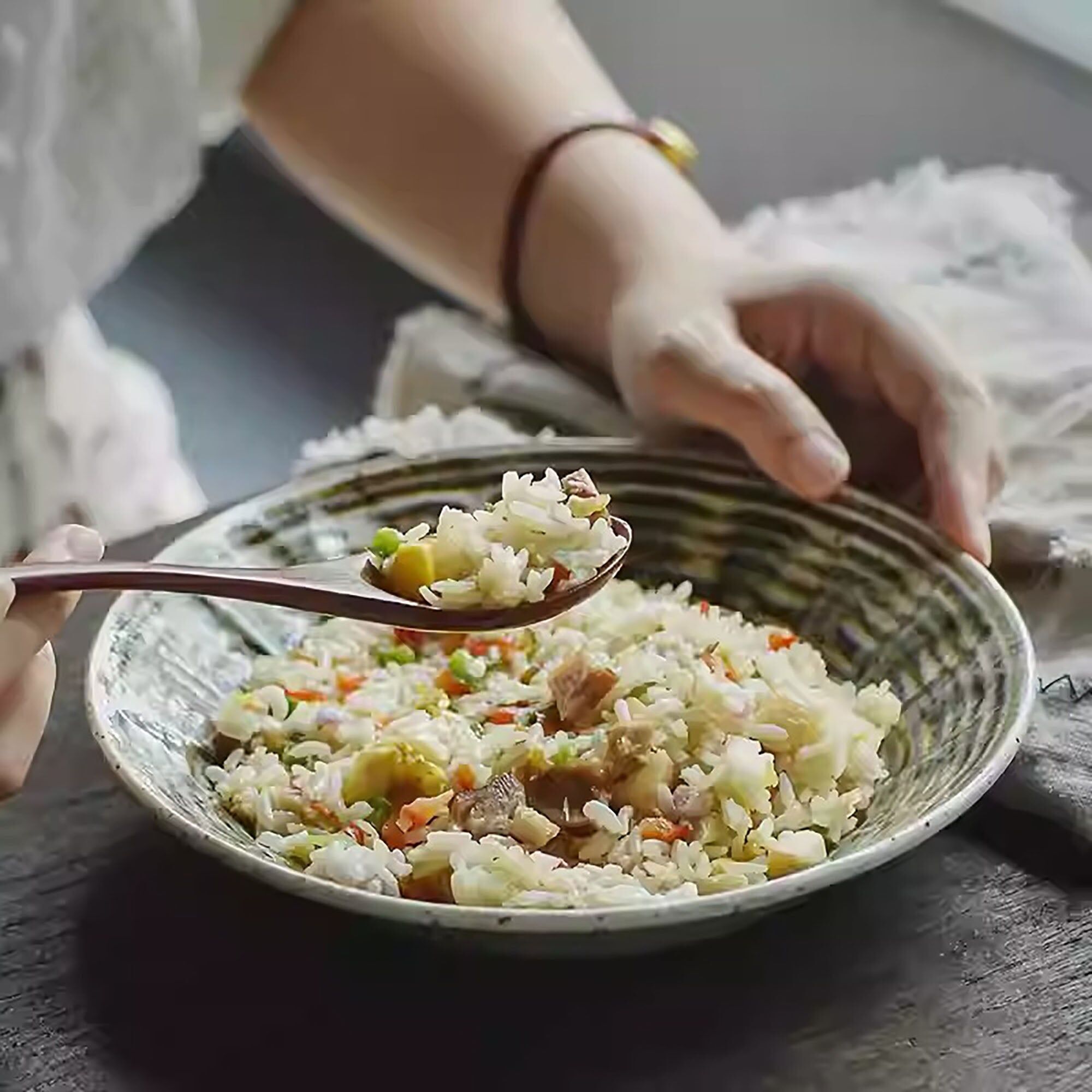 Stoviglie in ceramica Mino-yaki Yuki Shino