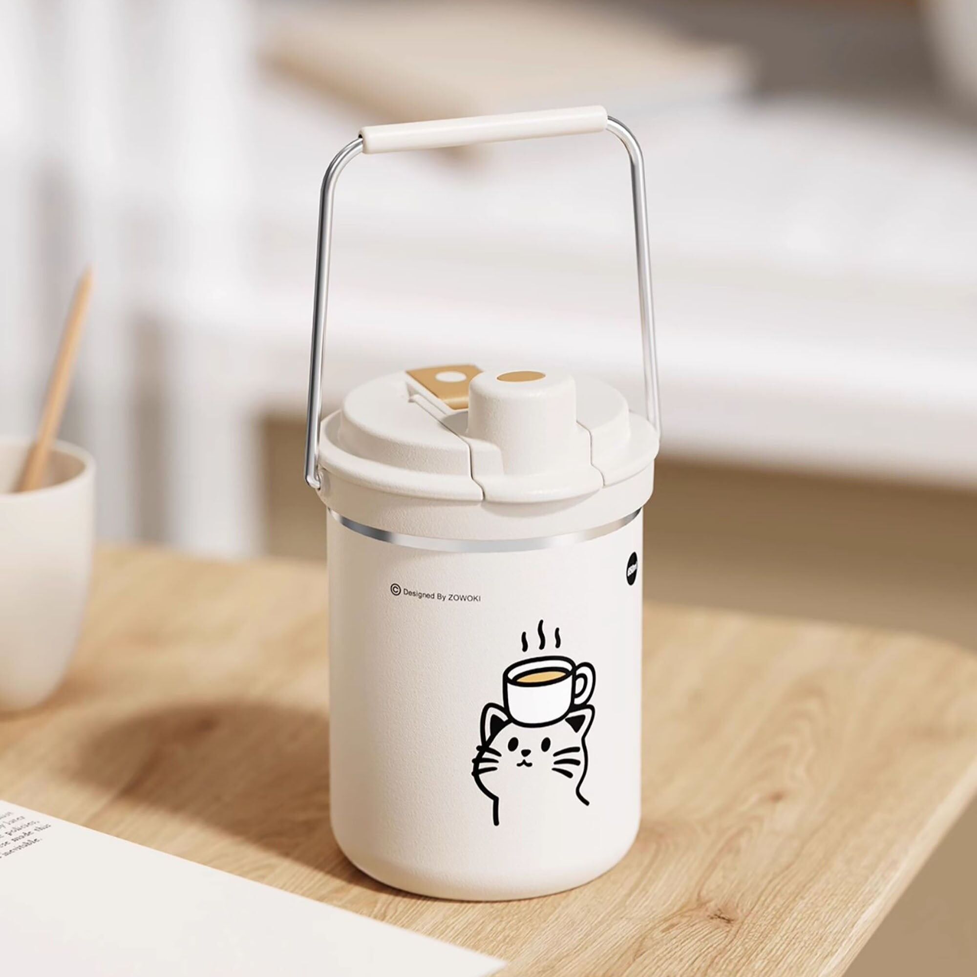 Botella térmica con asa portátil