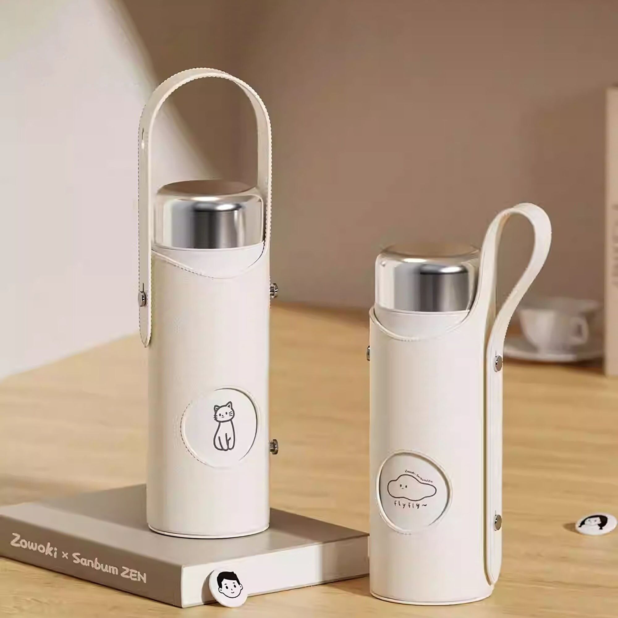 Insulated bottle with tea filter