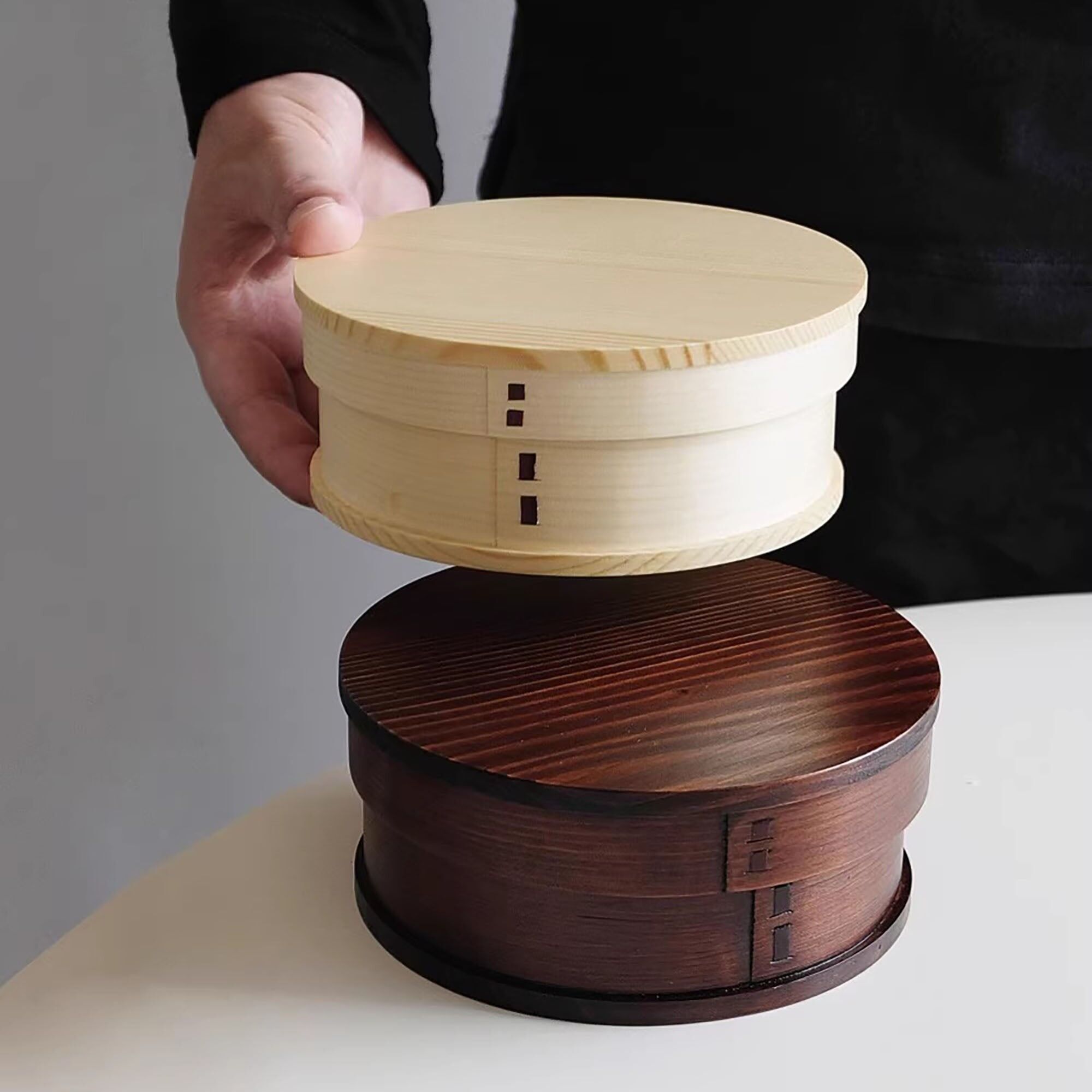 Caja bento de madera redonda de estilo retro japonés
