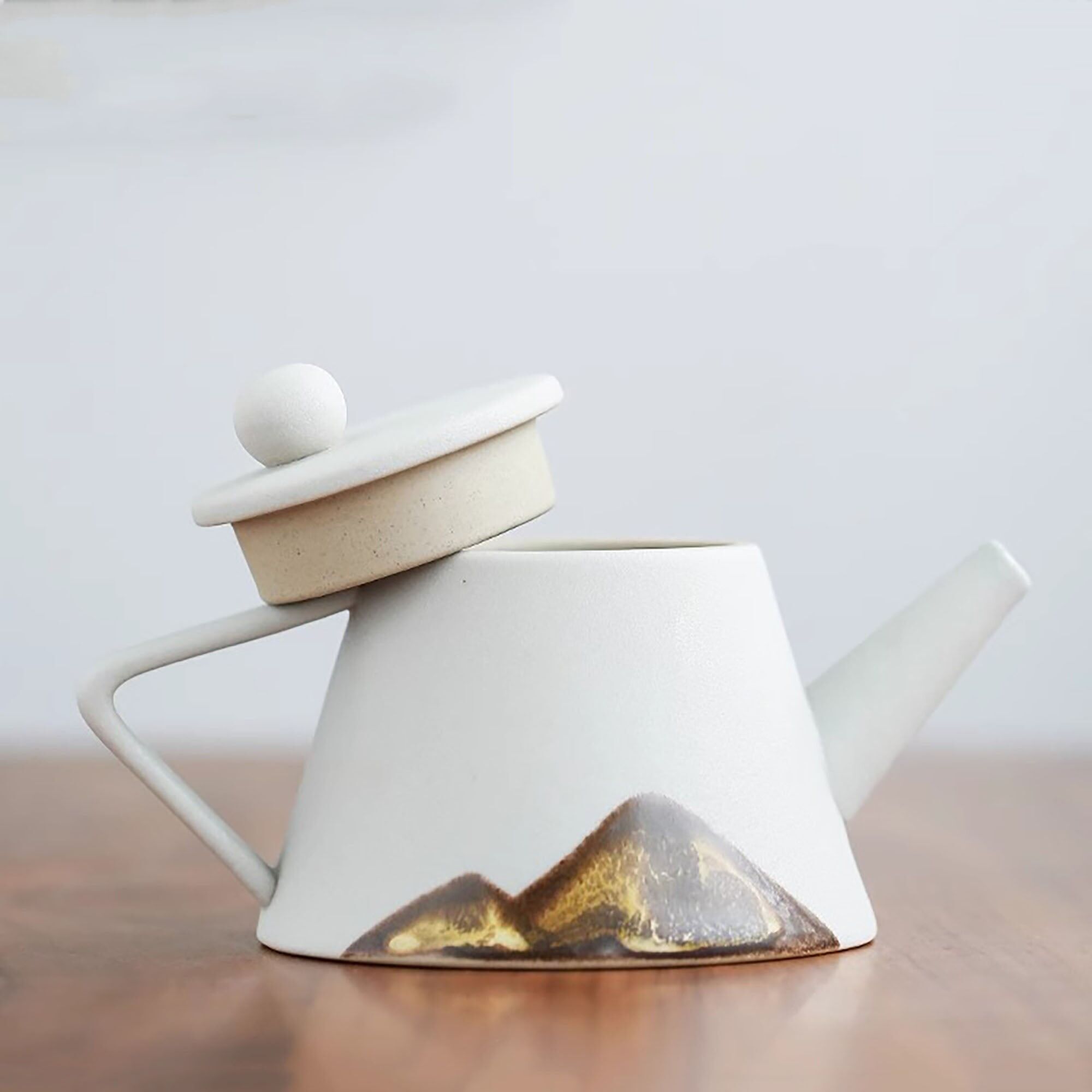 Minimalistische Gongfu-Teekanne aus Keramik im japanischen Stil
