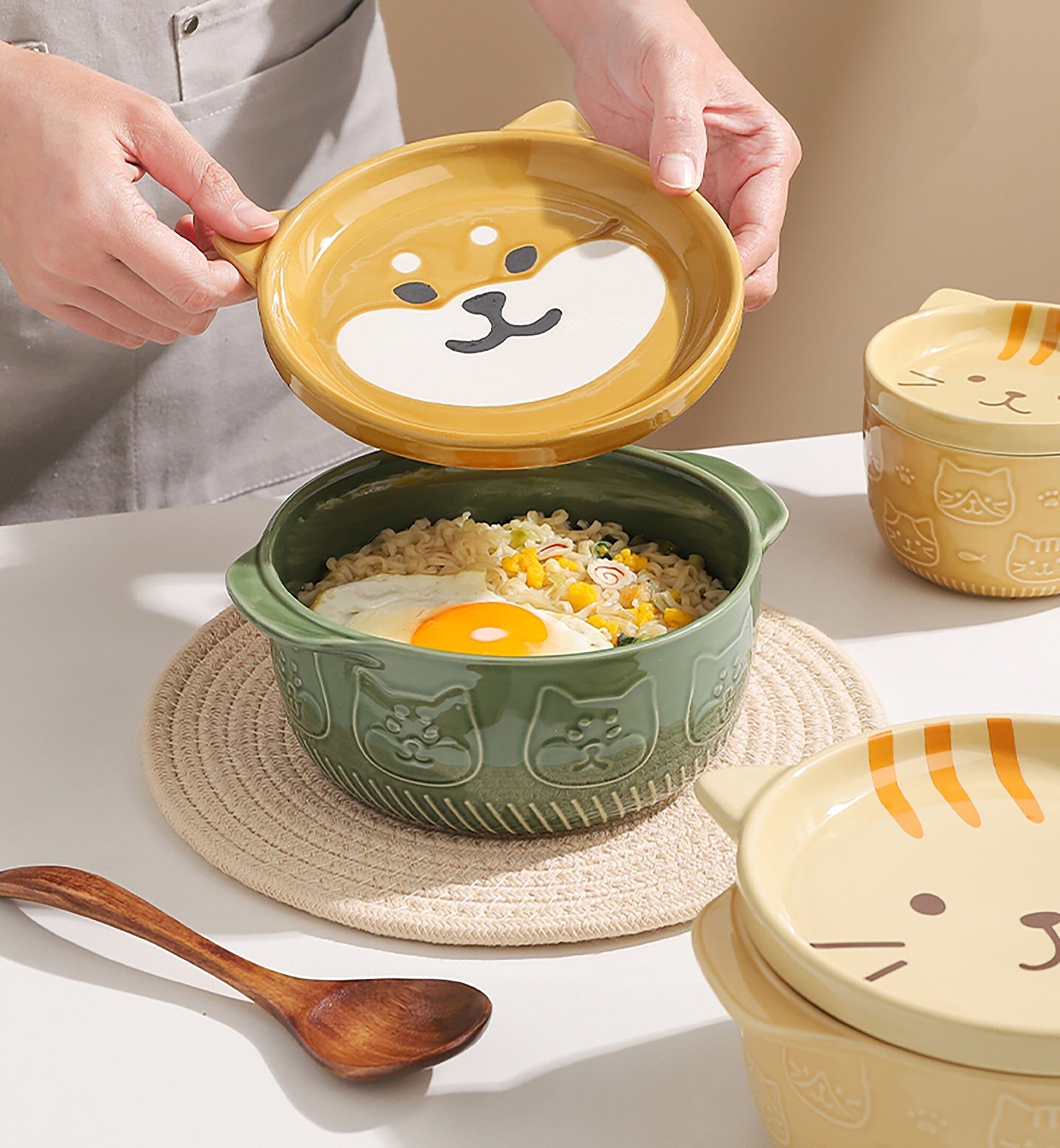 Adorabili ciotole per ramen con disegni di Shiba Inu e gatti