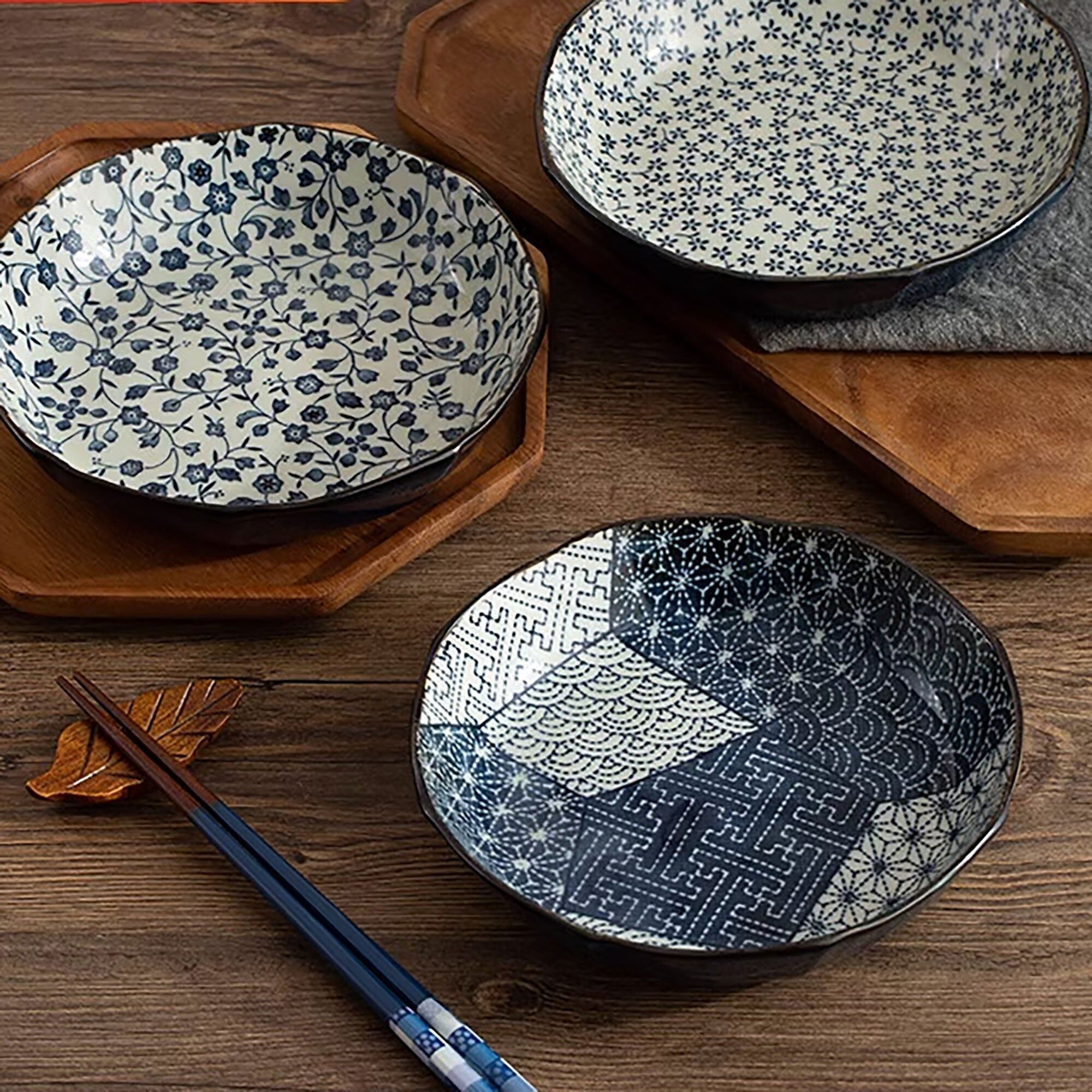 Piatto ottagonale in ceramica