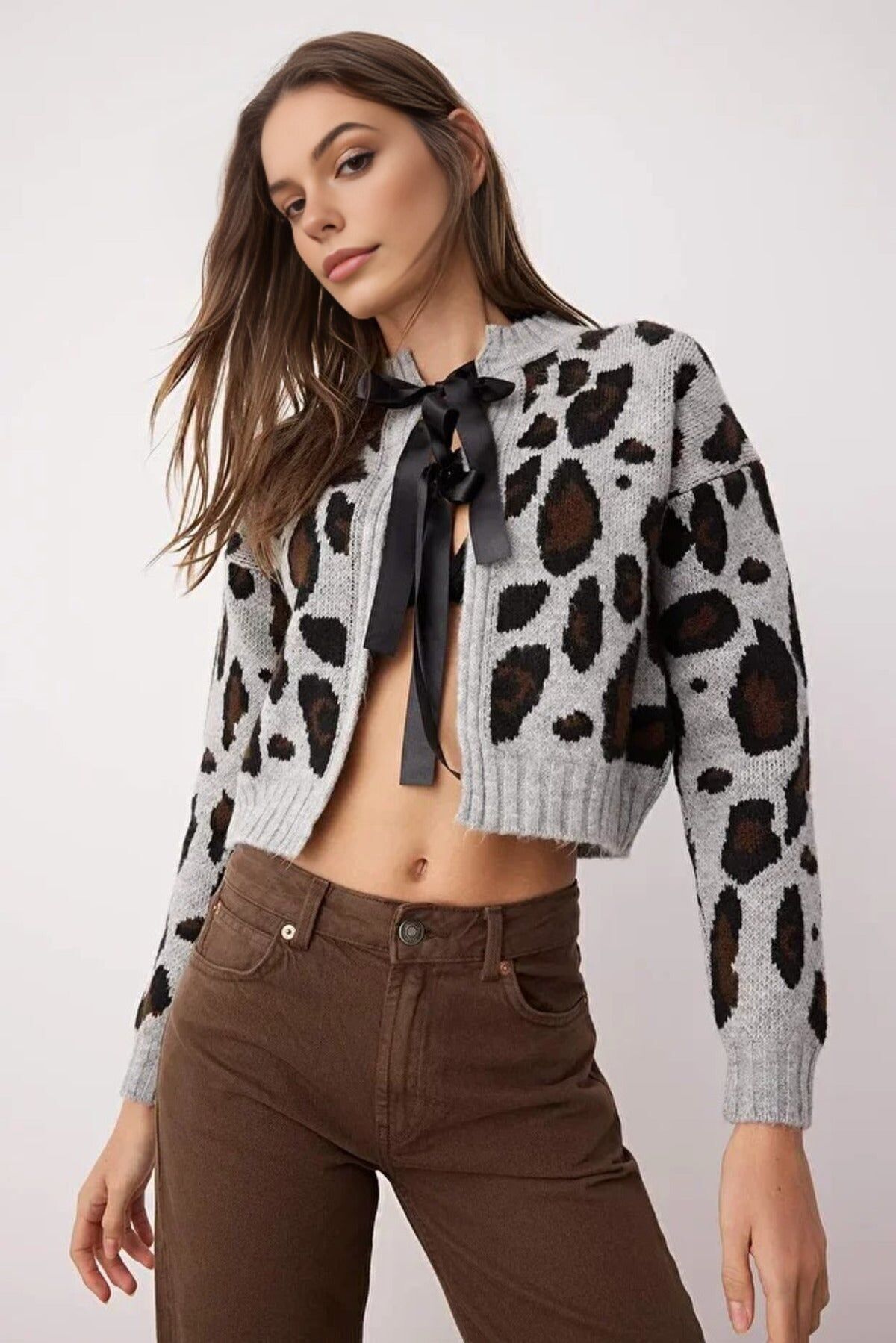 Leopard Patterned Crop Soft Textured Knit Cardigan