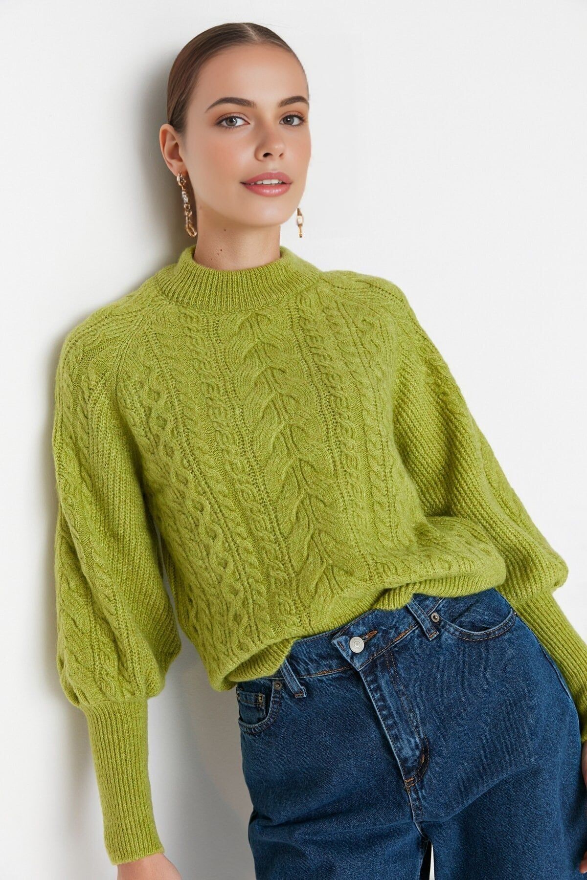 Weicher, strukturierter Strickpullover