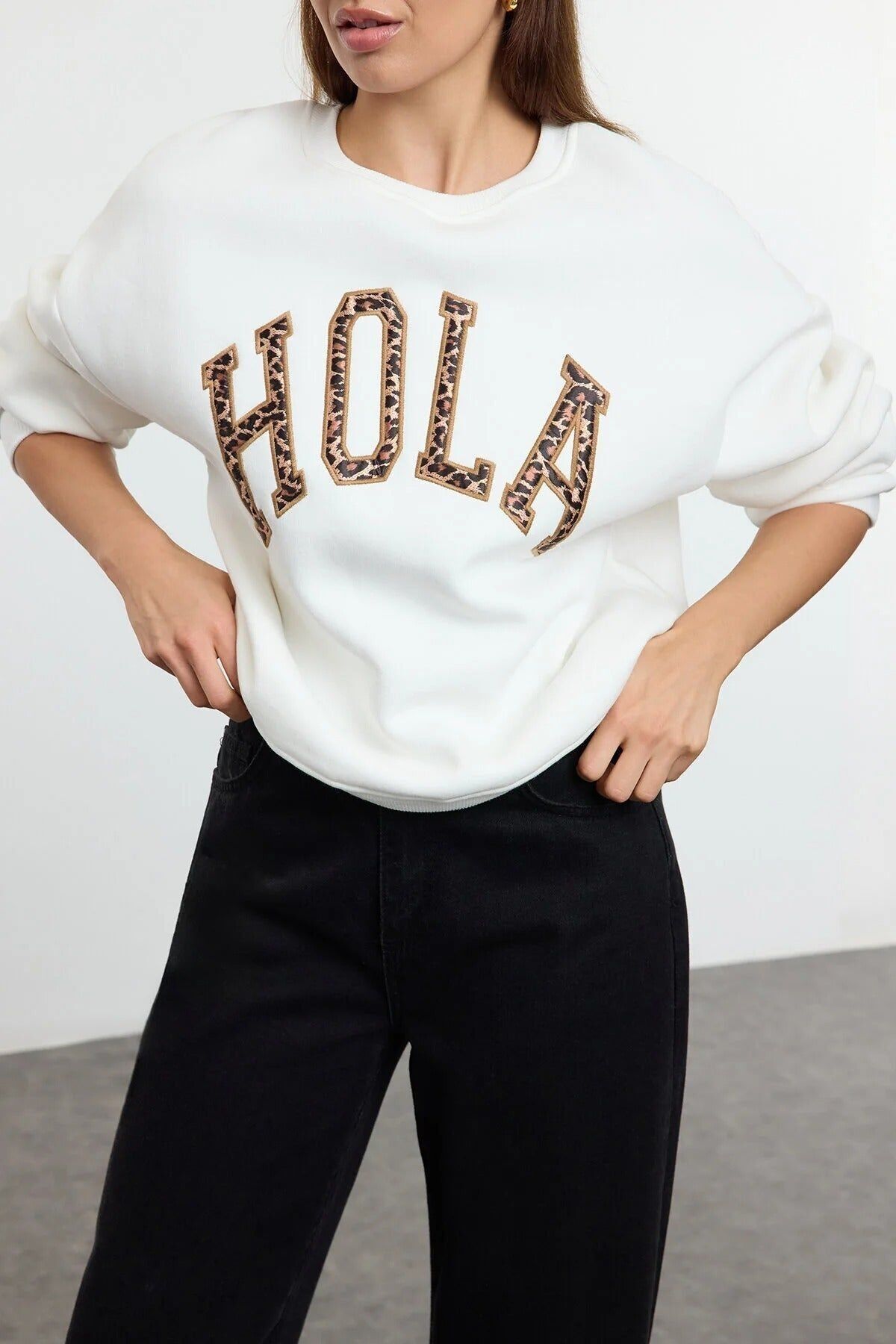 Sweatshirt mit Leoparden-Slogan-Print