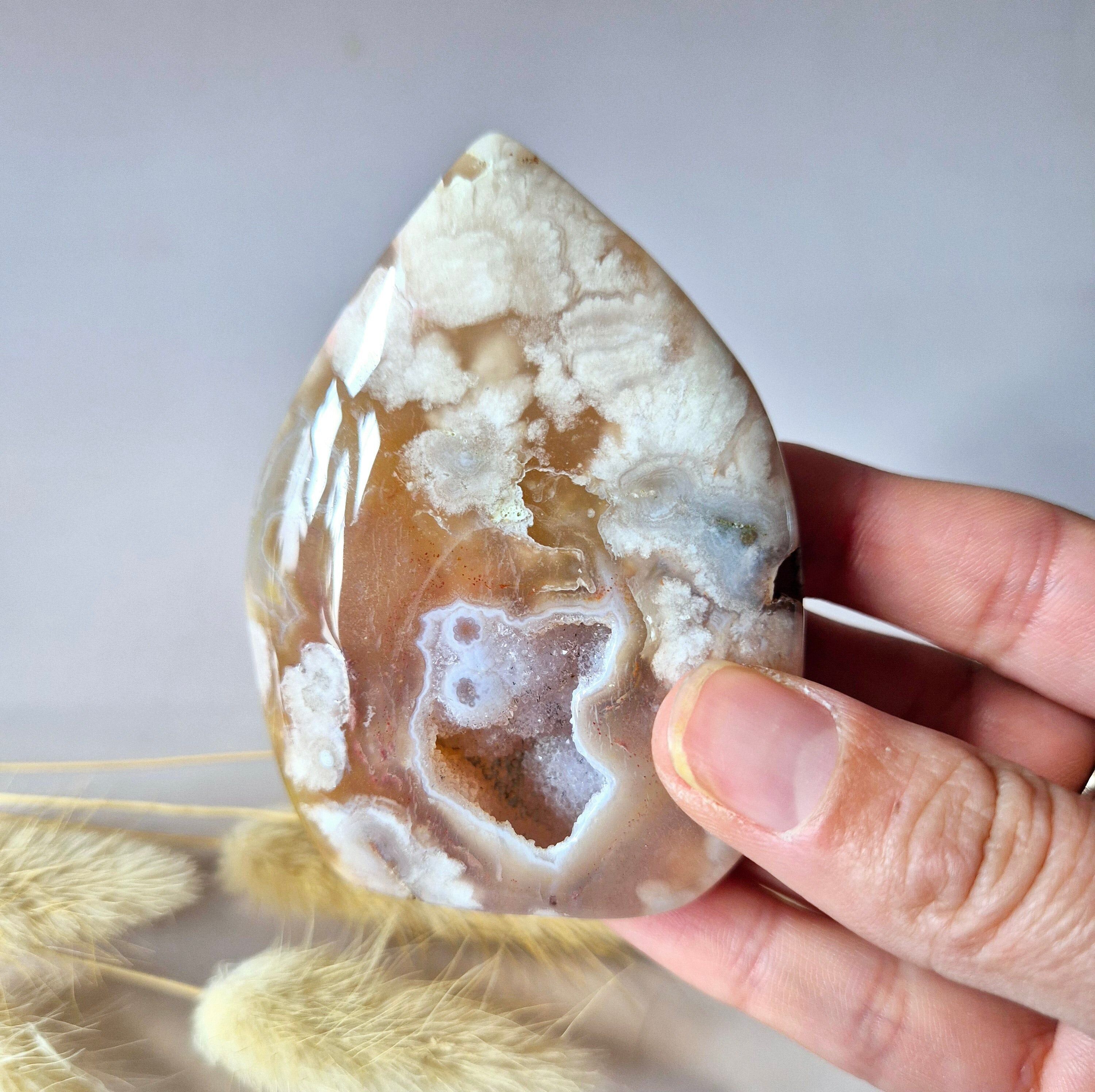 Pierre précieuse Druzy Améthyste Rose Flamme 123g (Améthyste Rose)