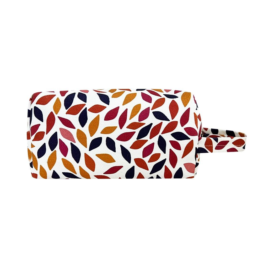 Leaf Print Toiletry Bag – Compact & Cheerful