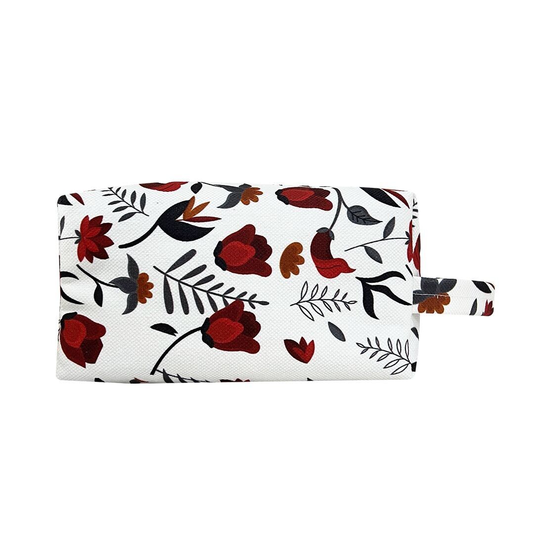 Floral Print Toiletry Bag – Practical and with natural charm