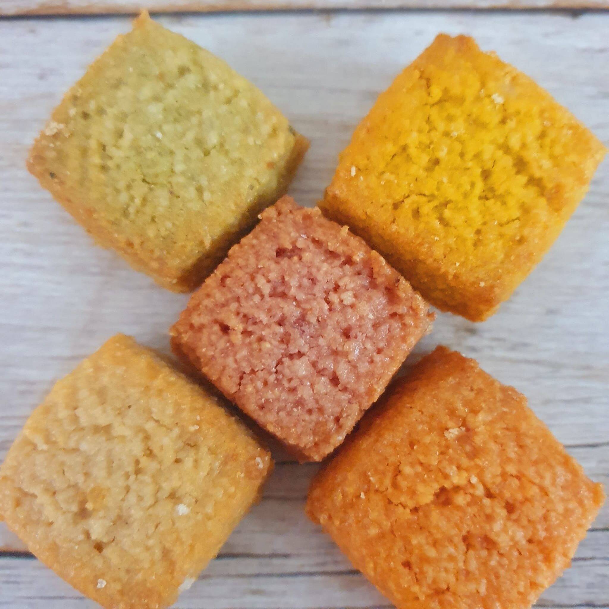 Soft almond biscuits – 200g bag