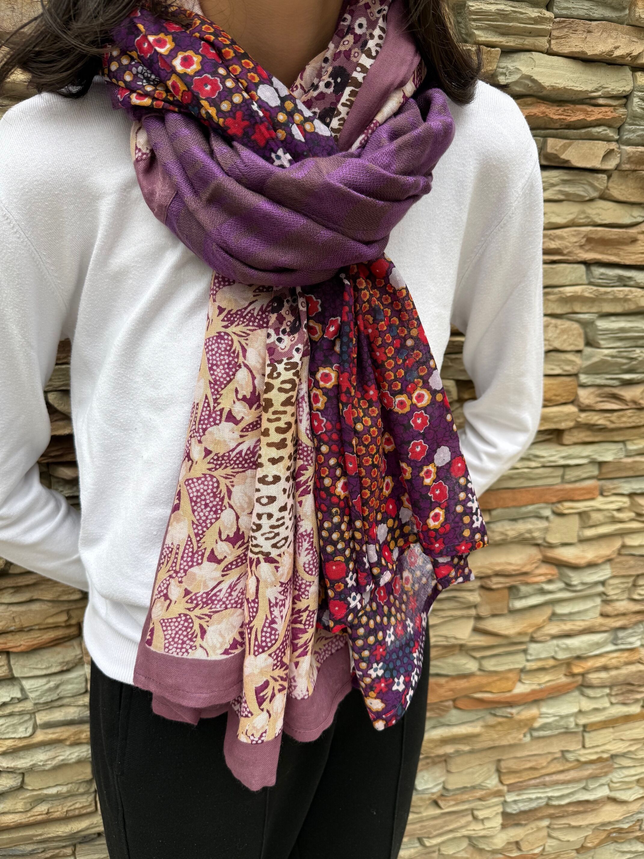 Sciarpa patchwork stampata da donna