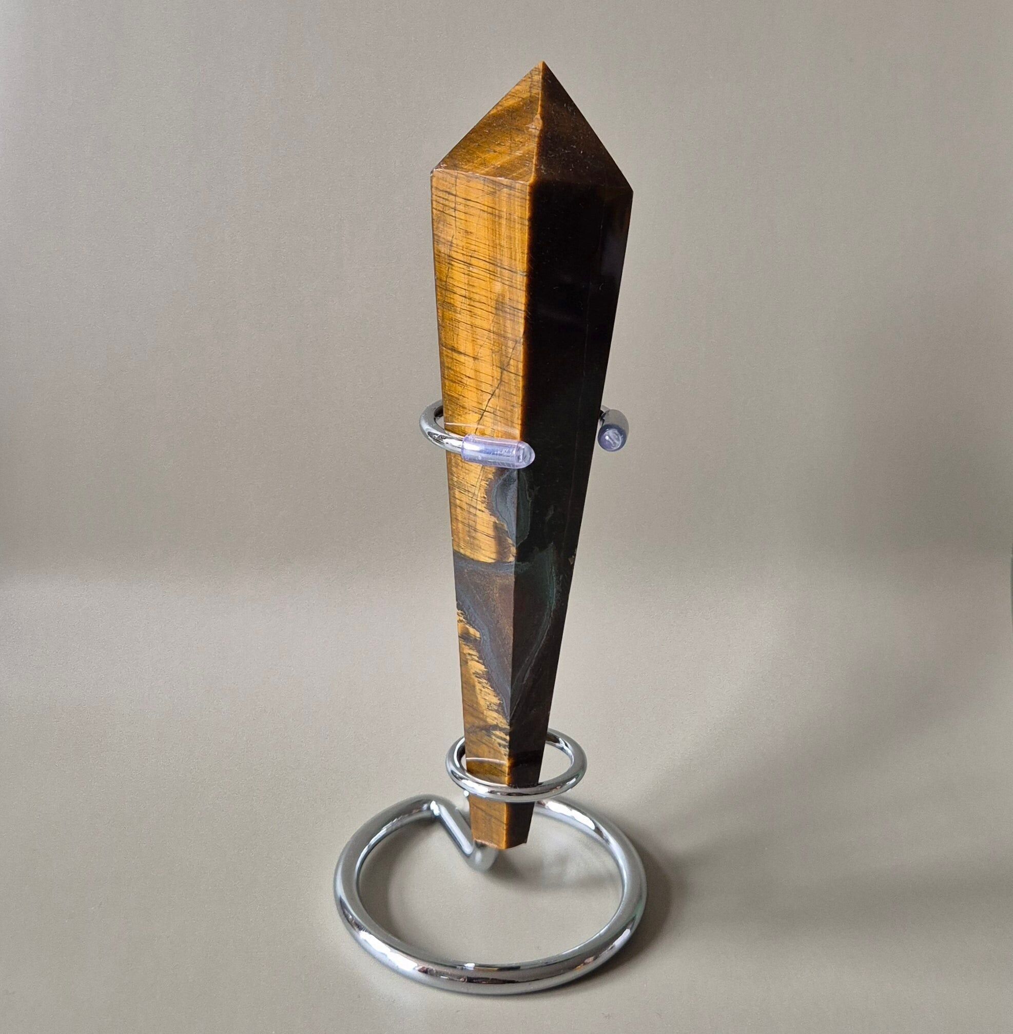 Edelstein-Tigerauge-Zepter auf Ständer 15 cm