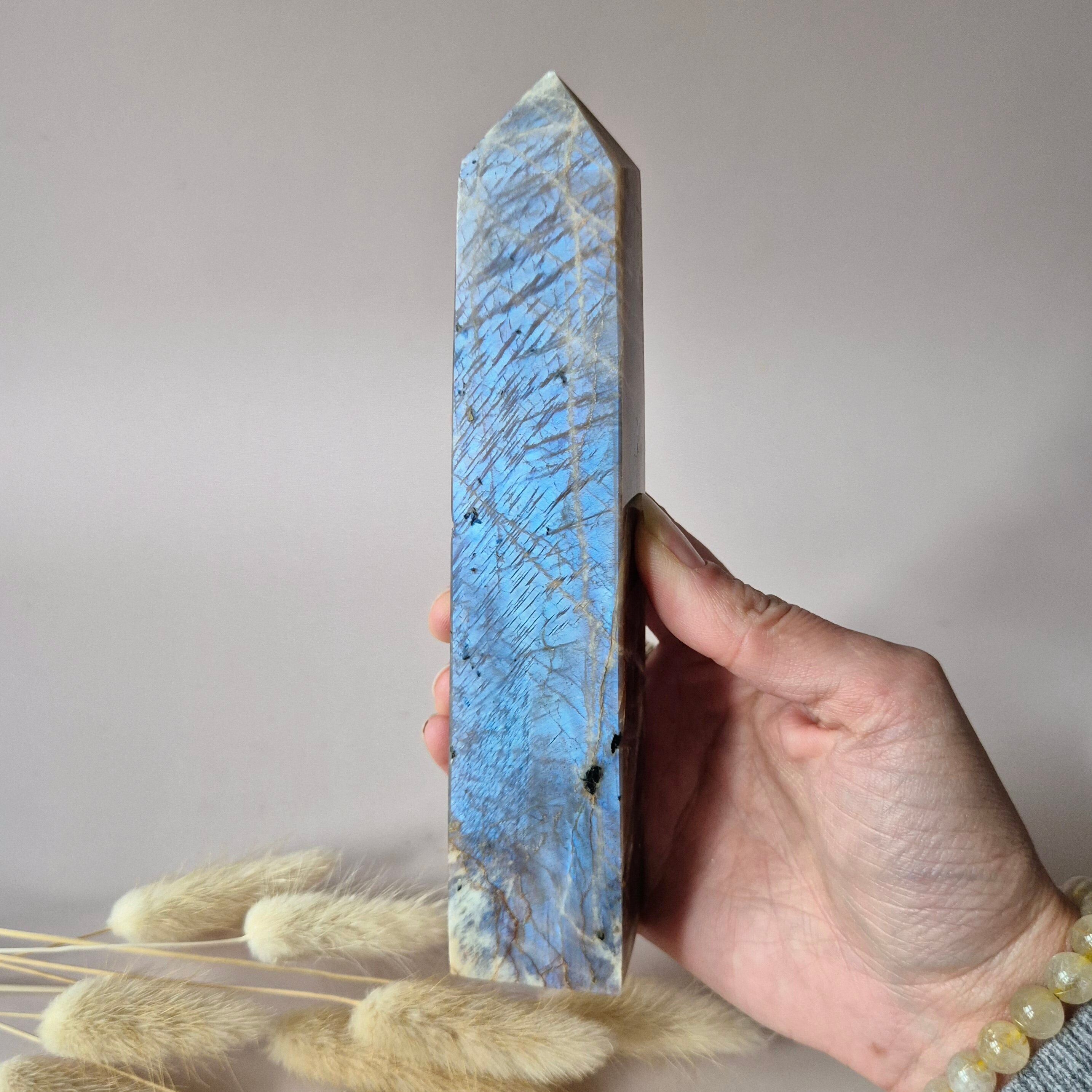 Torre de piedra lunar y solar – 300 g – Torre de gemas de piedra lunar con destellos dorados