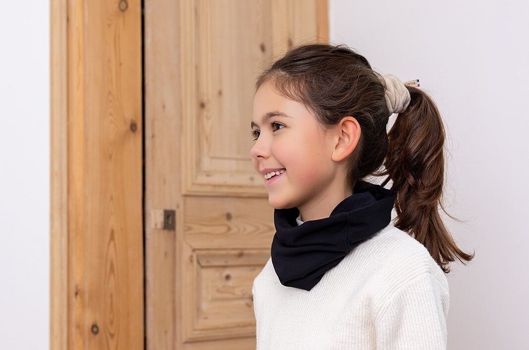 Lakritz-Fleece-Nackenwärmer