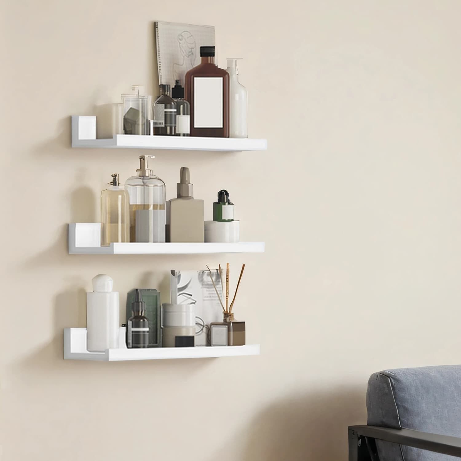 Wall shelf set of 3, floating shelf for photo frames and decorations, shelf for the living room, 38 x 10 cm