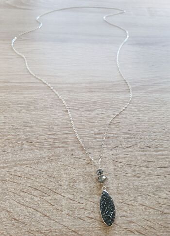 Long collier en argent avec cristaux Black Diamond 3