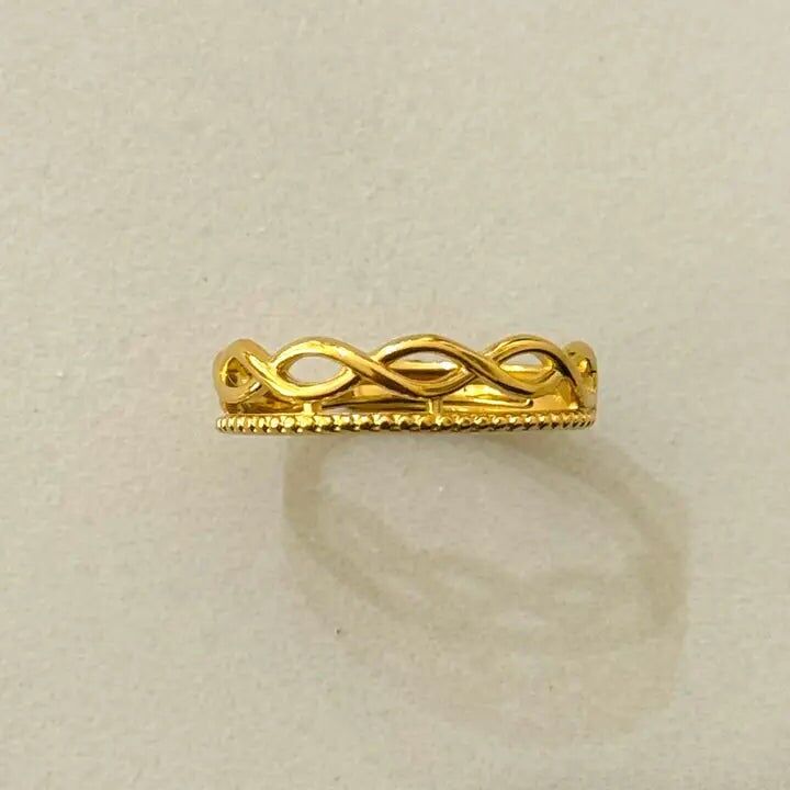 Anello sottile e minimale Egan