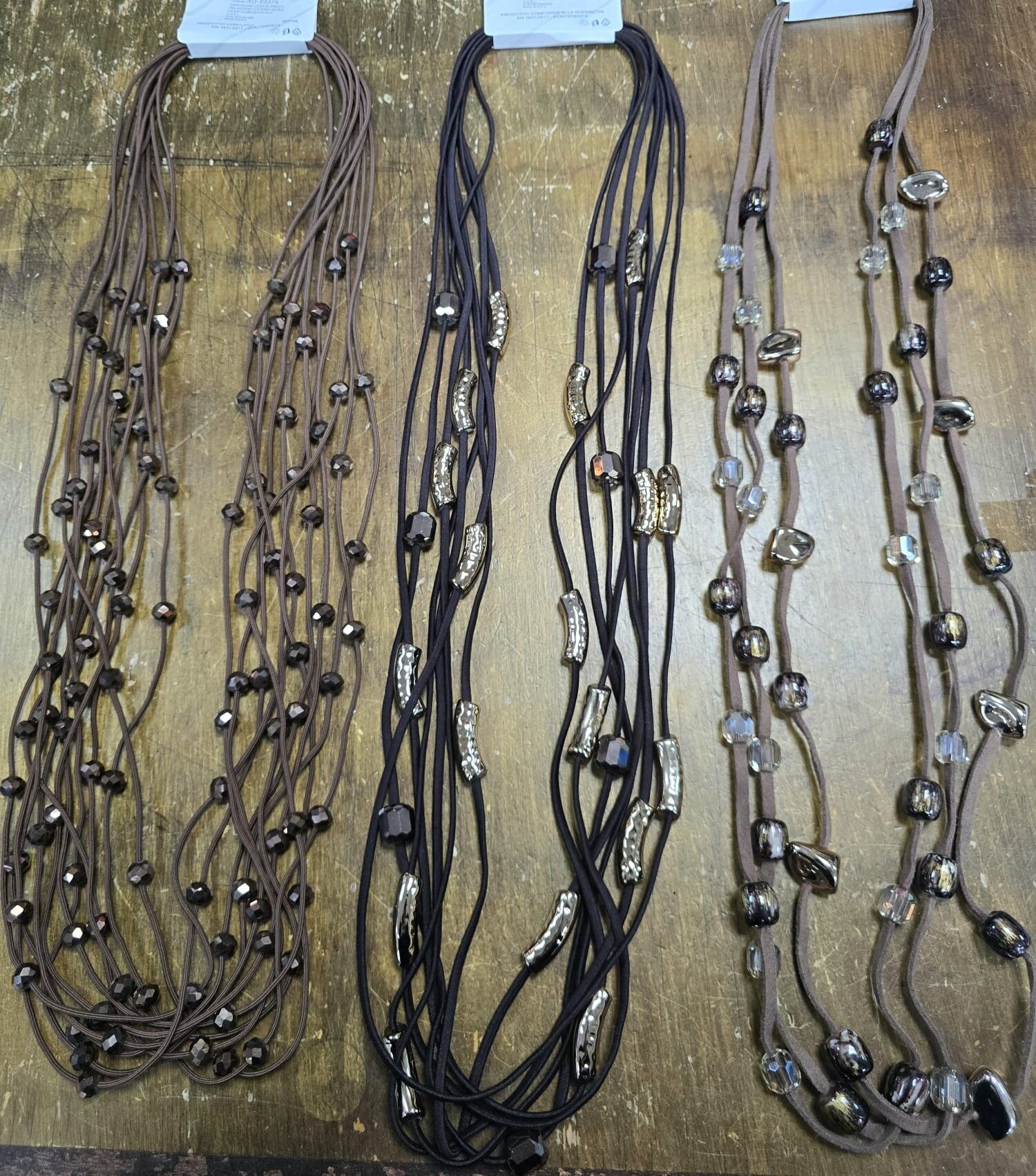 Collana con perline multifilo