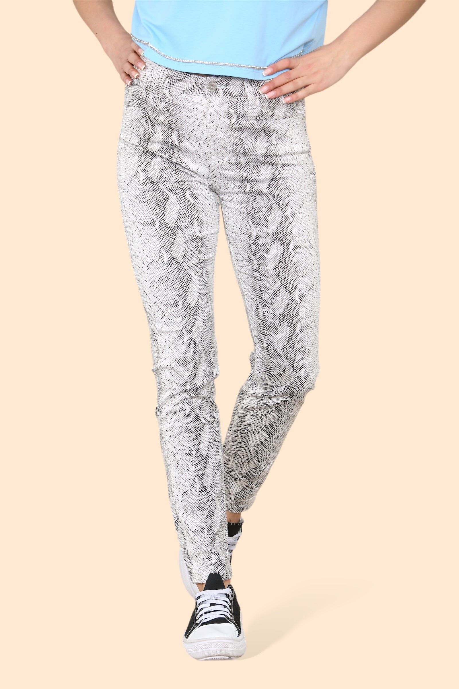 Voggo Slim Fit Jeans mit Reptilienmuster