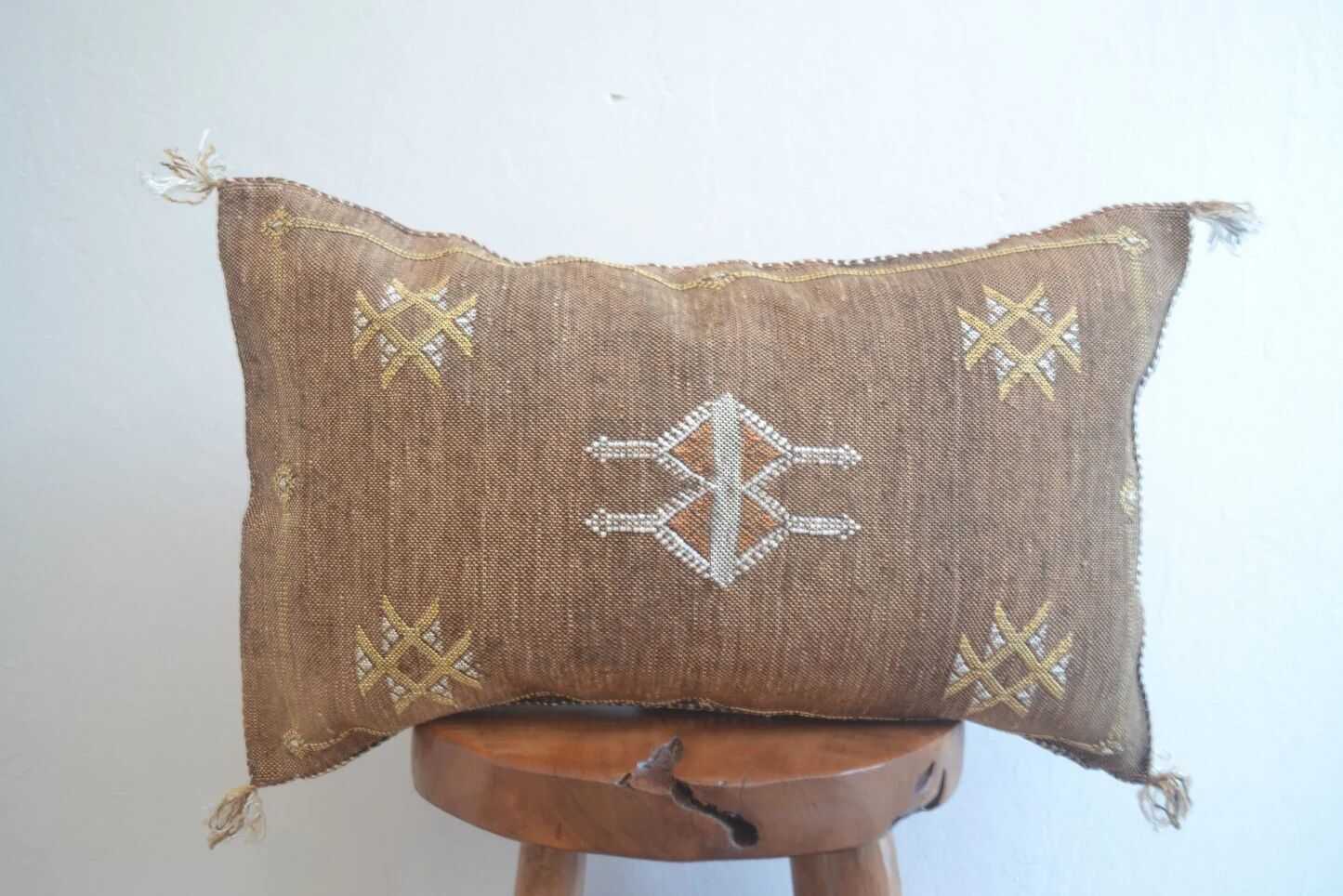 Sabra-Seidenkissen – Lendenkissen – Handgefertigt in Marokko aus Sahara-Agavenseide